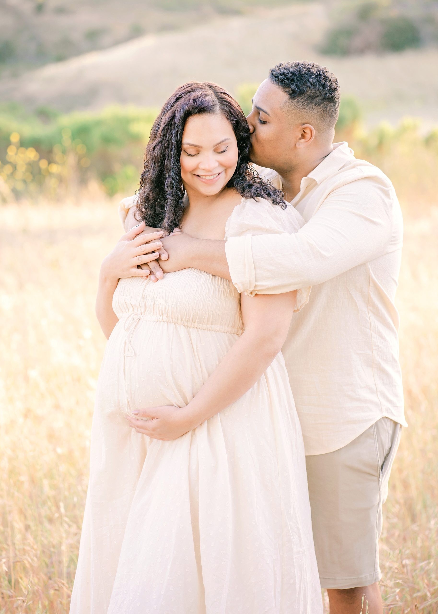expecting San Diego parents at golden hour for maternity pictures