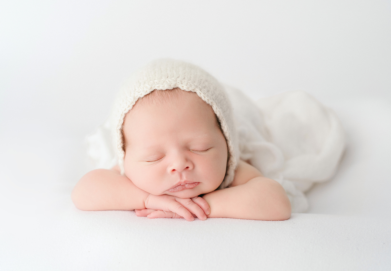 When to Book Your Oceanside Newborn Photographer (And Why Your Third Trimester Self Will Thank You) 1 Oceanside newborn photographer captures perfectly sleepy 2-week-old baby in classic pose